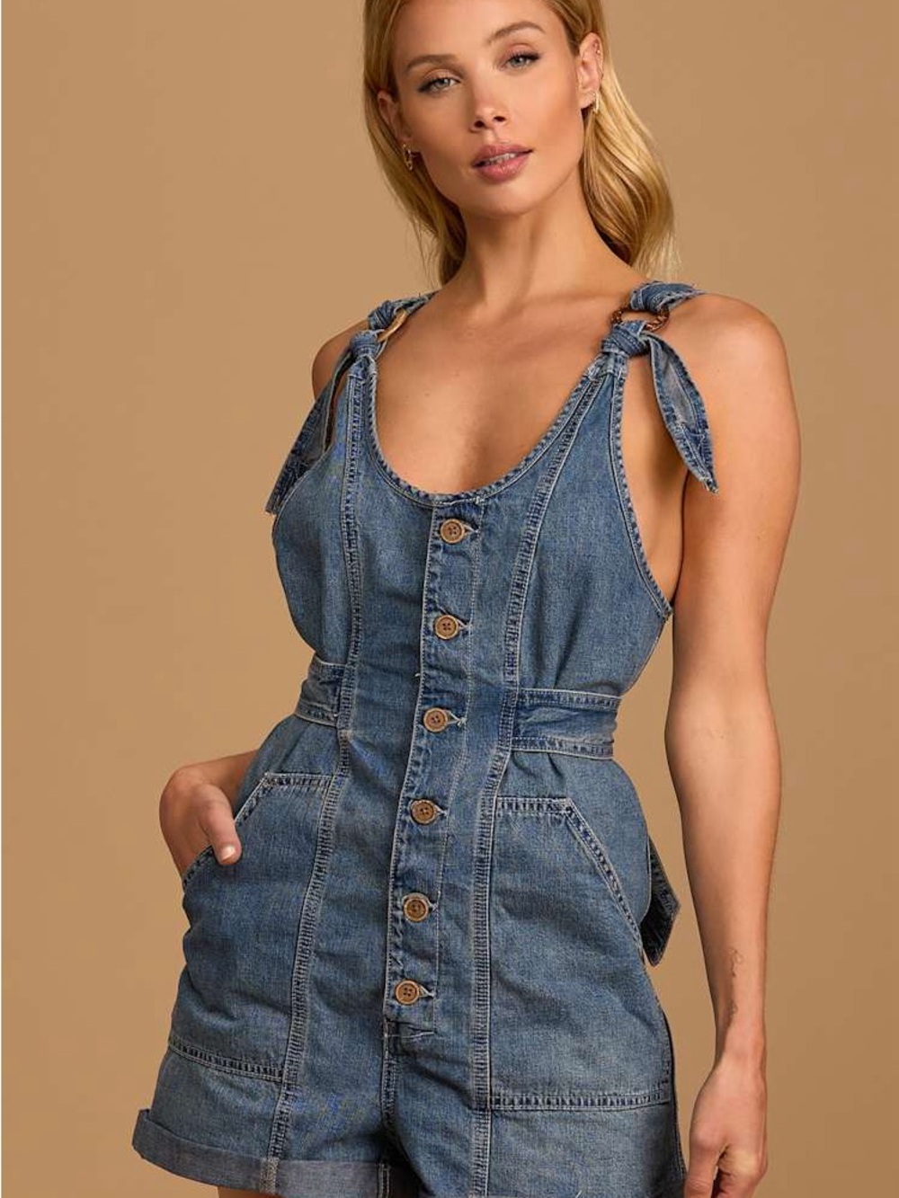 NWT Free People Memphis Medium Wash Denim Button-Front Shortalls - Picture 2 of 10